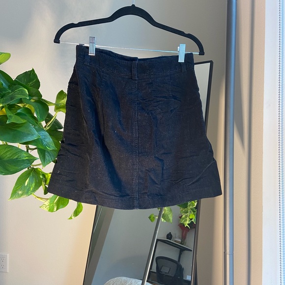 Black mini skirt - figure shaping contouring button up corduroy - Picture 2 of 3